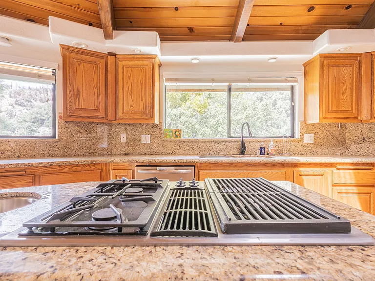 6326 Bluebird Rd — Photo 38