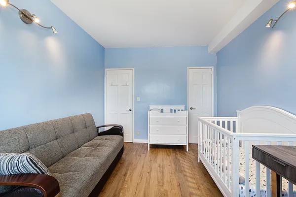 Sold by Keller Williams Realty Landmark | media 31
