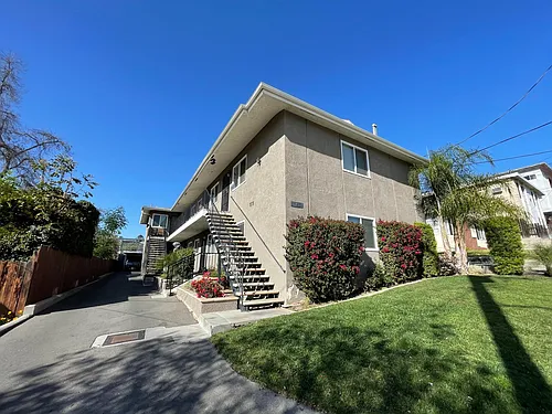 13625 Franklin St #B Photo 1