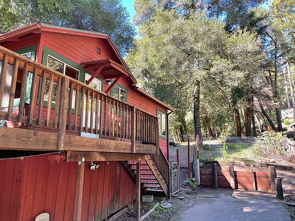3rd image of 860 Creek Dr