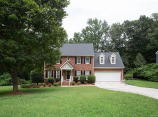 3320 Ivy Creek Rd, Gastonia, NC 28056