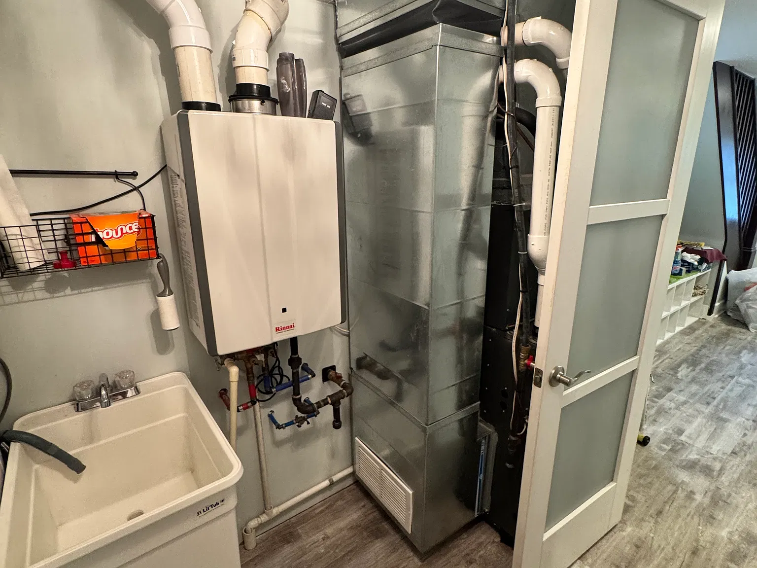 2 bed, 1.5 bath, 900 sqft, $1,749 — Photo 4