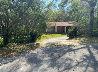 6346 Wadsworth Rd, Mount Dora, FL 32757