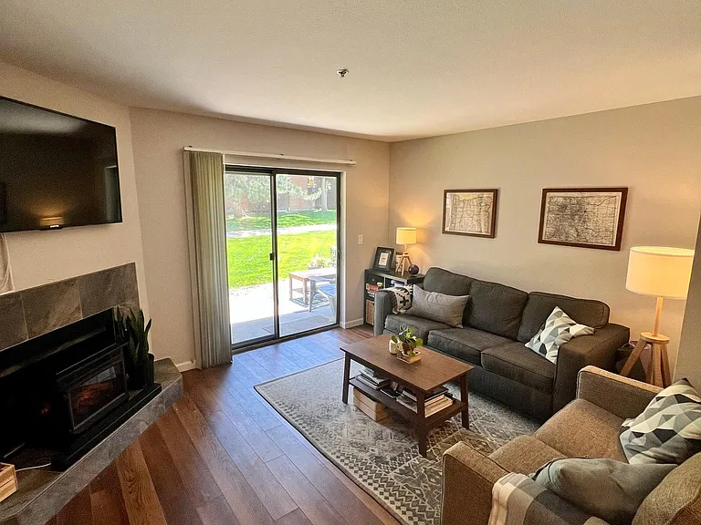 595 Manhattan Dr #103 — Photo 10