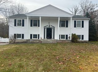 20 Tara Dr, Torrington, CT 06790