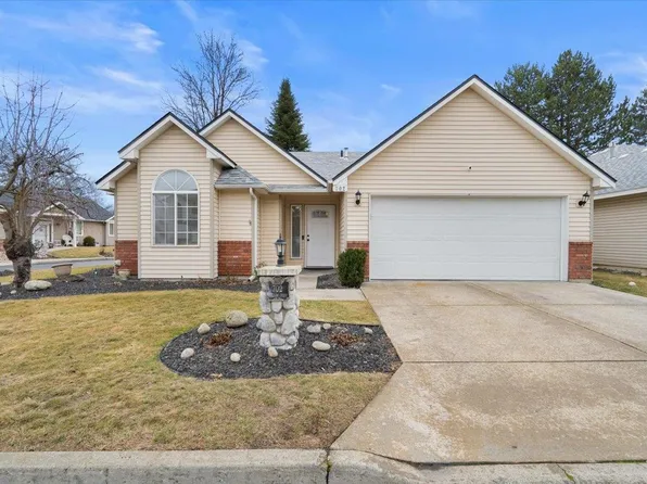 702 N Willow Crest Ln, Spokane, WA 99216