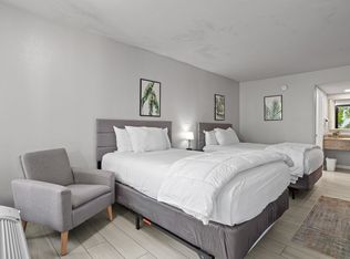 2520 Stirling Rd #308, Hollywood, FL 33020