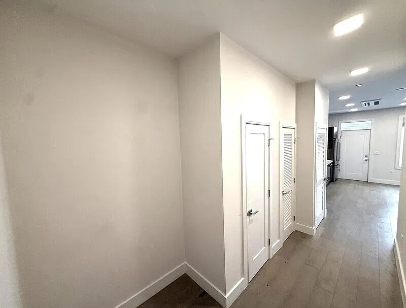 1 bed, 1.0 bath, 644 sqft, $1,768 — Photo 4