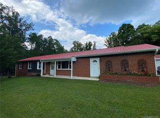 35 Whitson Rd, Marion, NC 28752