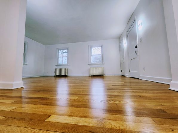 76 Virginia Ave #1