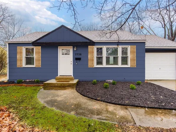 7728 Conser St, Overland Park, KS 66204