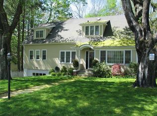 10 Brundage St, Armonk, NY 10504