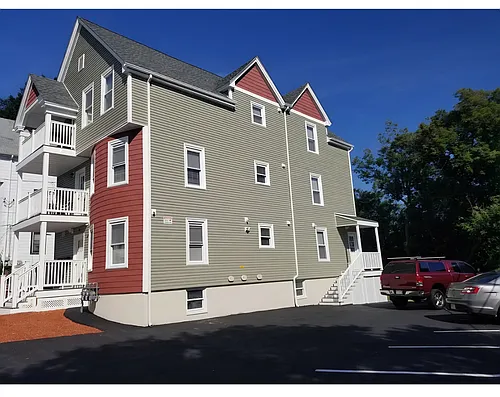 8 Mattson Ave Photo 1