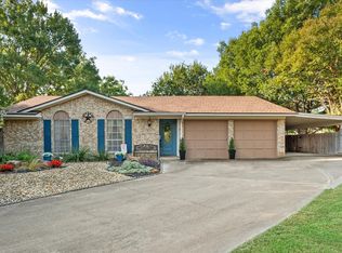 4208 Shipley Ct, Benbrook, TX 76116