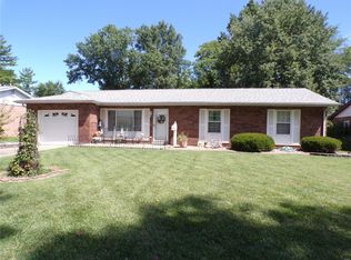 27 Snowbird Ln, Granite City, IL