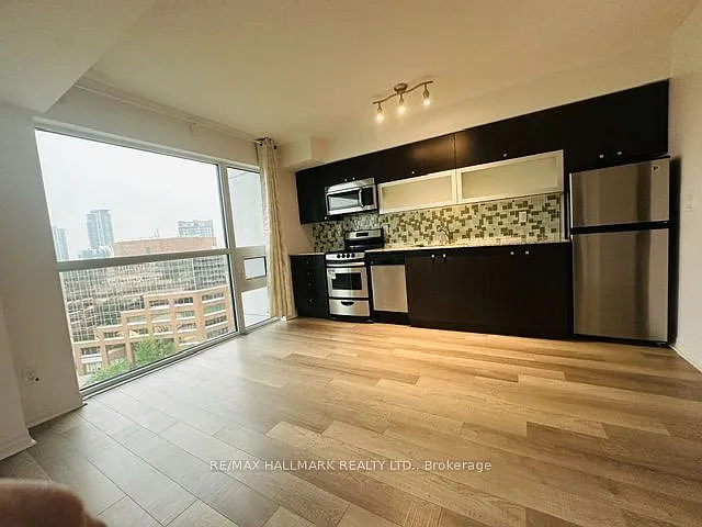275 Yorkland Rd #1001 — Photo 3