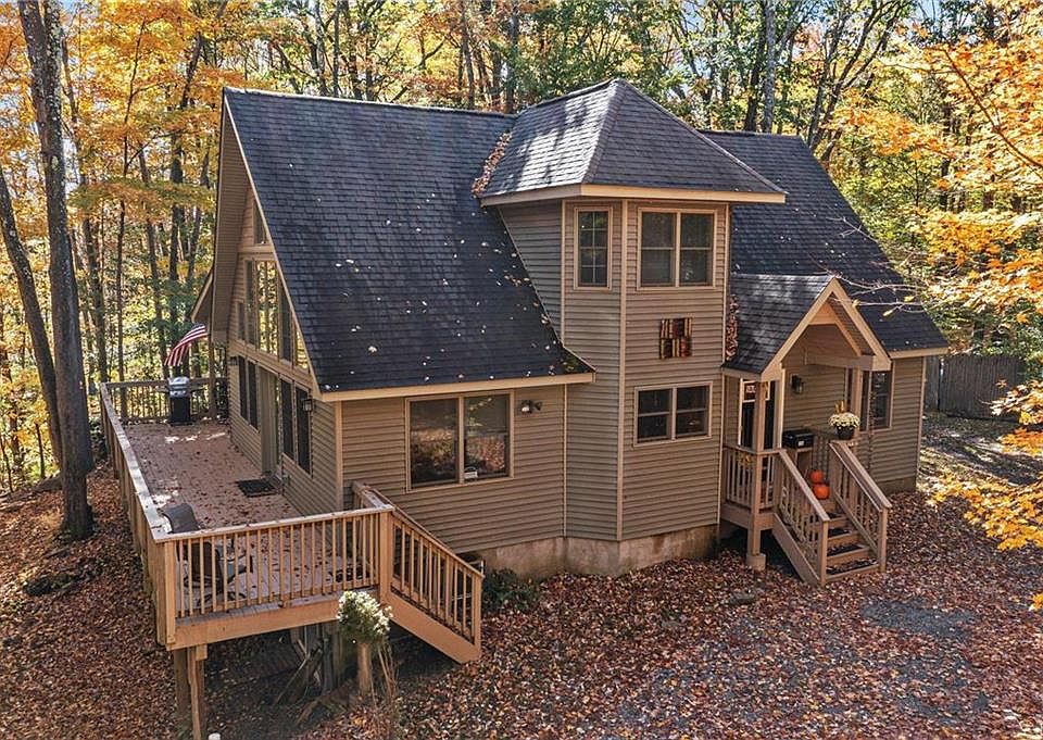 110 Adobe Pl, Pocono Lake, PA 18347 Zillow