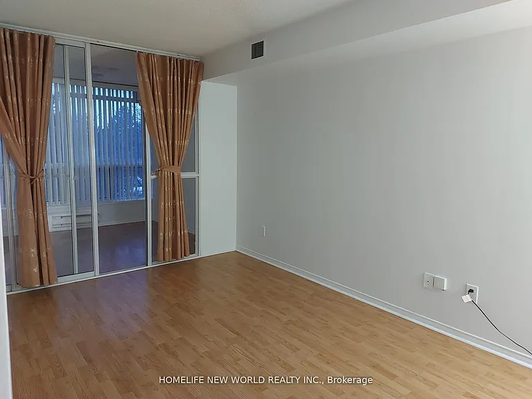 4727 Sheppard Ave E #410 — Photo 5
