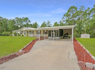 117 W Janet Dr, Crescent City, FL 32112