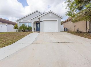 3253 Huntwicke Blvd, Davenport, FL 33837