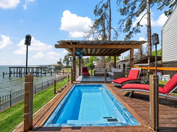 187 Panther, Onalaska, TX 77360