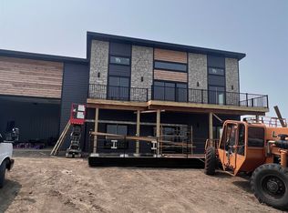 73 Oak Ridge Rd, Crofton, NE 68730