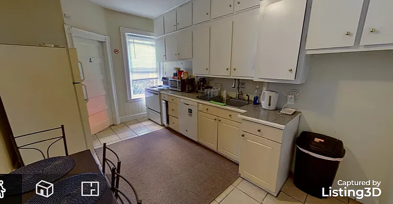 1232 Beacon St #3-5 — Photo 5