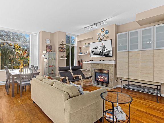 4th image of 2138 Madison Ave #Townhouse
