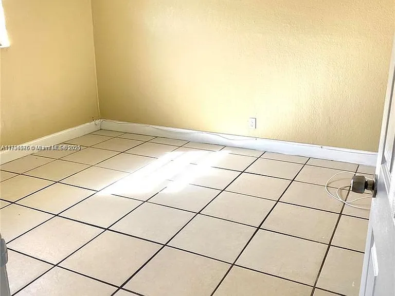 624 SW 16th Ave #C — Photo 12