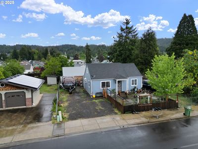 1330 S 4th St, Cottage Grove, OR, 97424