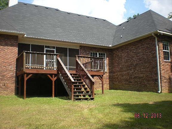 2nd image of 189 Hidden Creek Cir