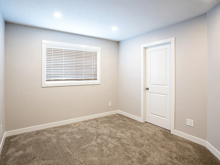 7551 Mapleford Blvd — Photo 41