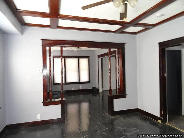 5605 Brooklyn Ave — Photo 17