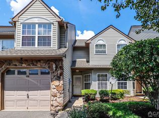 172 Nebula Rd, Piscataway, NJ 08854