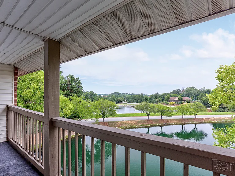 Deep River Pointe — Photo 13