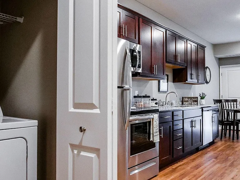 Encore Apartments — Photo 11