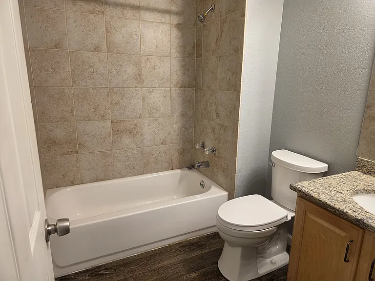 162 S Fraser Cir — Photo 17