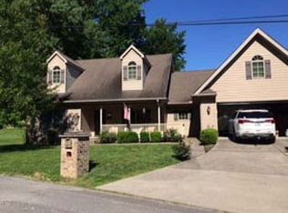 183 Zeigler Dr, Pikeville, KY 41501