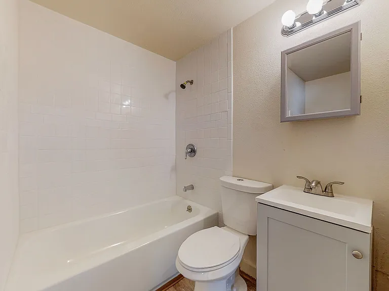 721 Santa Fe Ave SW — Photo 43