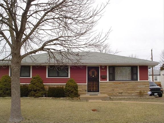 2nd image of 7829 Wilmar Pl
