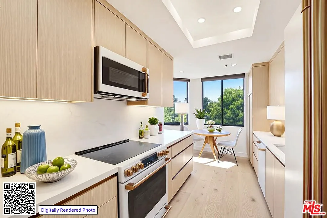 2 bed, 2.0 bath, 1330 sqft, $7,000 — Photo 4