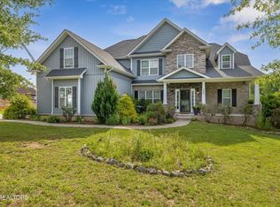 108 Sweetberry St, Oak Ridge, TN 37830