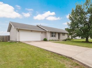 728 S Lipscomb, Republic, MO 65738