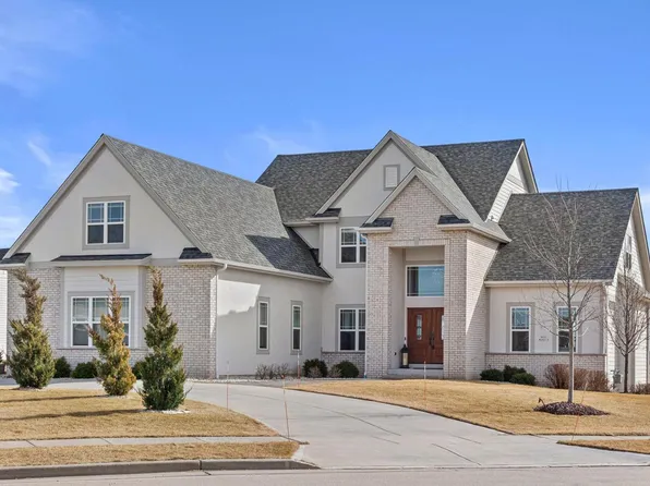 N52W20215 Sandpiper LANE, Menomonee Falls, WI 53051