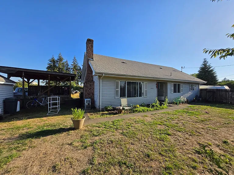 29866 Carol Ave — Photo 8