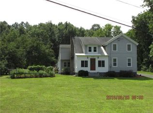 4396 Oak Orchard Rd, Clay, NY 13041