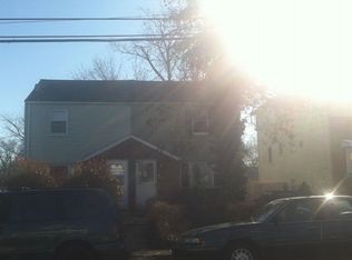 424 E 1st Ave, Roselle, NJ 07203
