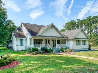 37358 Driftwood Dr, Greenbackville, VA 23356