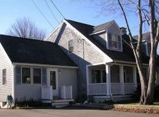 4 Leary Ln, Hampton, NH 03842