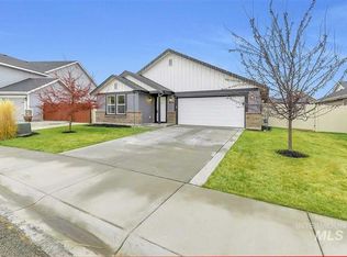 419 E Copper Ridge St, Meridian, ID 83646